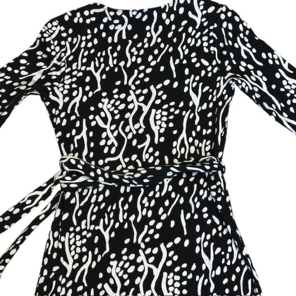 Diane Von Furstenburg (DVF) Target Wrap Dress Black White Print Midi Size XXS - Picture 13 of 15
